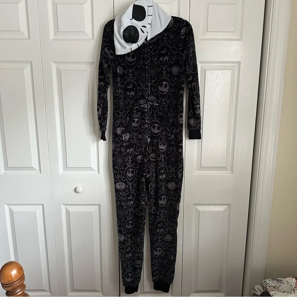 Disney Nightmare Before Christmas Womens S Jack Skellington Hooded Halloween - Picture 1 of 12